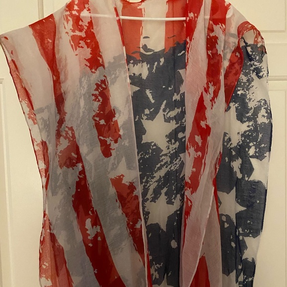 USA Wrap/Scarf - Picture 2 of 3